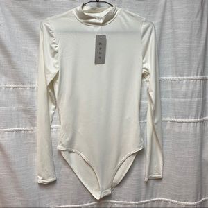 Long Sleeve Turtleneck Layering Bodysuit Size S